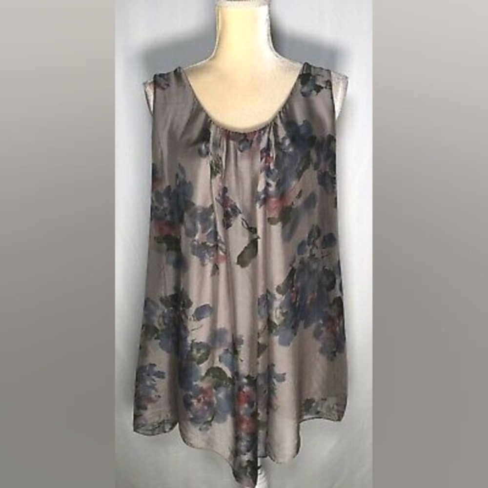 Beautiful H Trend Floral Silk Flowing Tank Top - Size XS - Picture 3 of 6